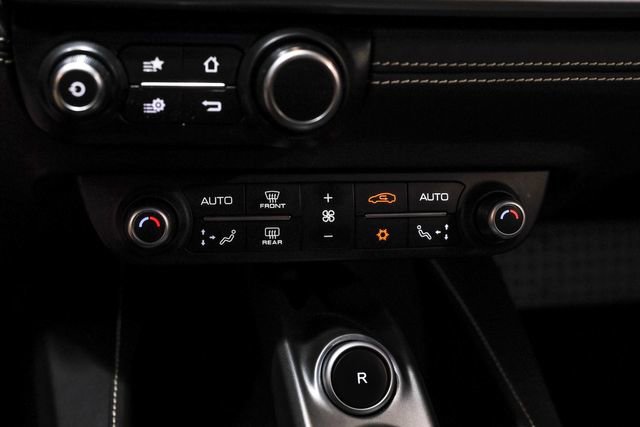 Used 2019 Ferrari Portofino image 37