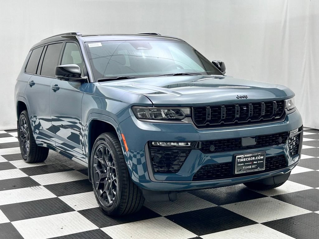 New 2026 Jeep Grand Cherokee L Summit w/ Obsidian Package AWD/4WD image 2