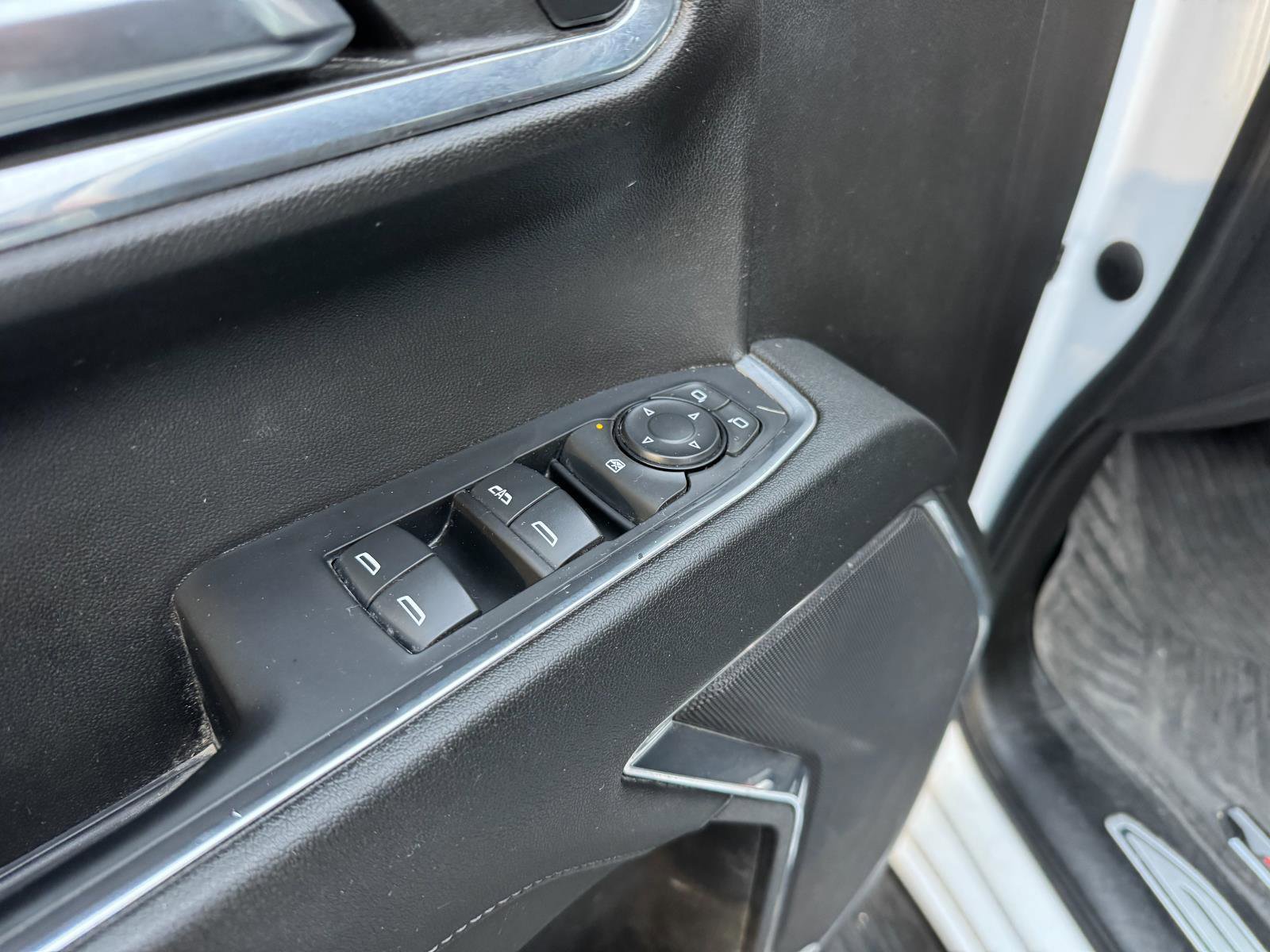 Used 2023 Chevrolet Silverado 1500 LT Trail Boss w/ Protection Package image 24