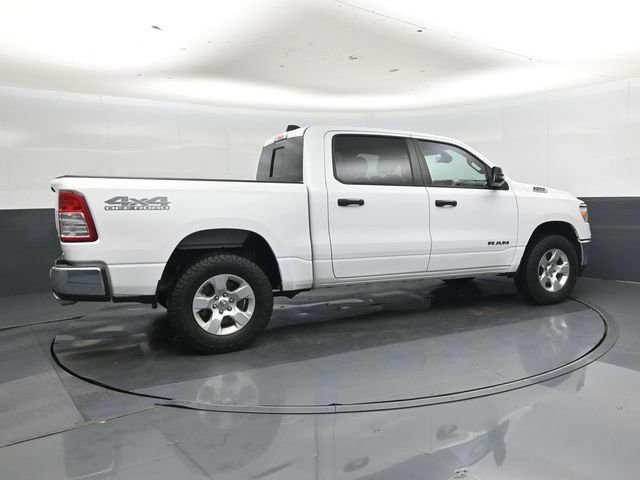 Used 2023 RAM 1500 Big Horn AWD/4WD image 3
