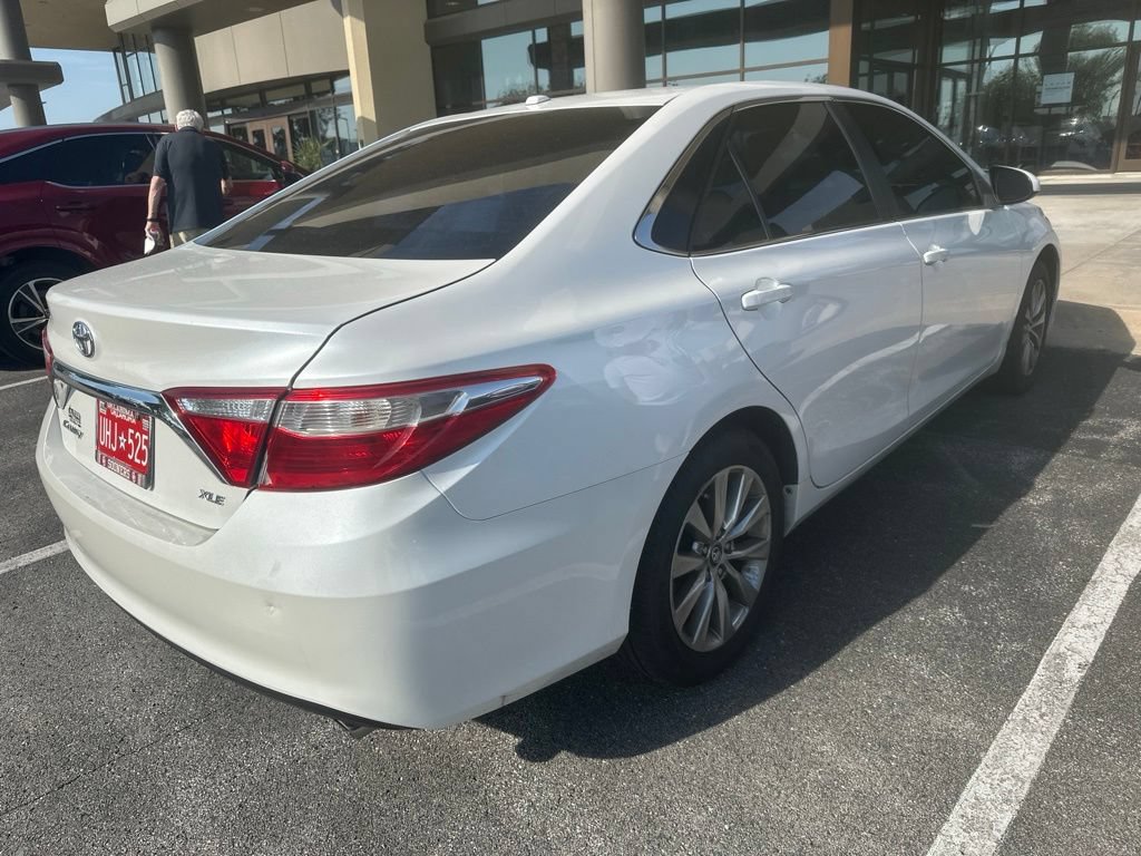 Used 2016 Toyota Camry XLE FWD image 5