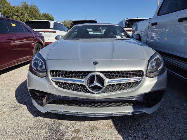 Used 2020 Mercedes-Benz SLC 300 image 2