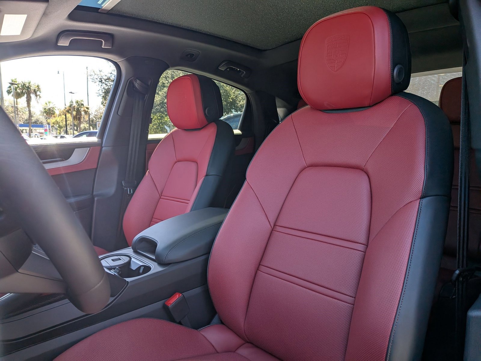 New 2026 Porsche Cayenne Coupe image 5