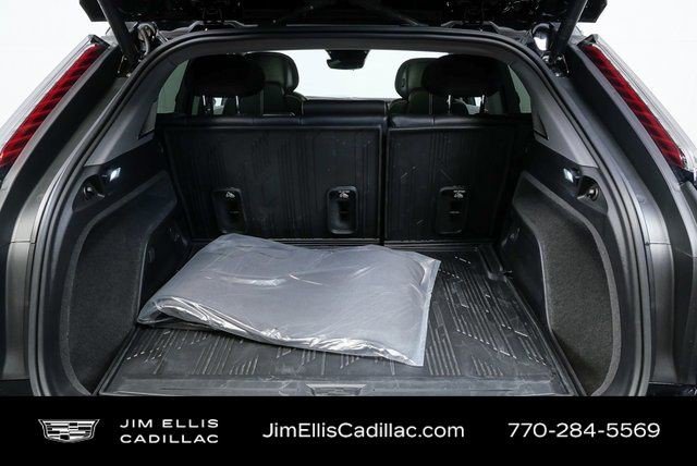 Certified 2025 Cadillac Optiq Luxury 2 w/ LPO, Floor Liner Package image 30