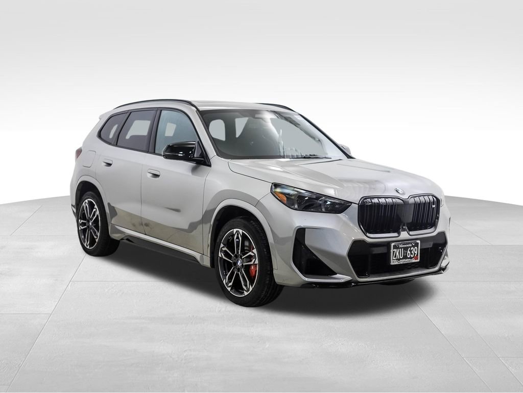 Certified 2025 BMW X1 M35i w/ Premium Package image 7