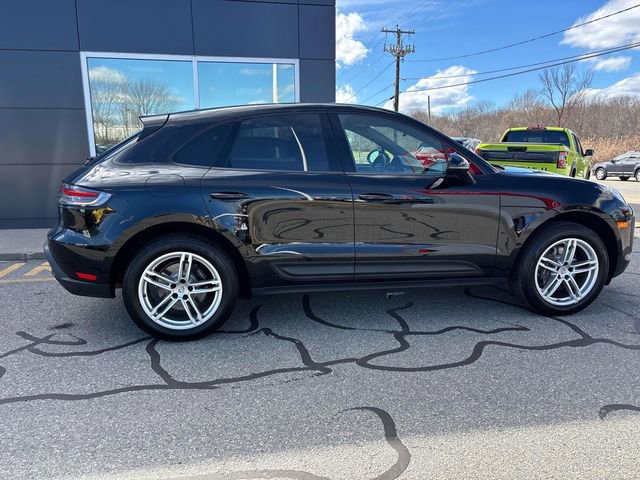 Used 2022 Porsche Macan Base image 7