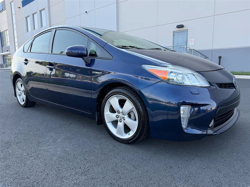 Used 2015 Toyota Prius Five w/ Advanced Technology Package FWD image 20