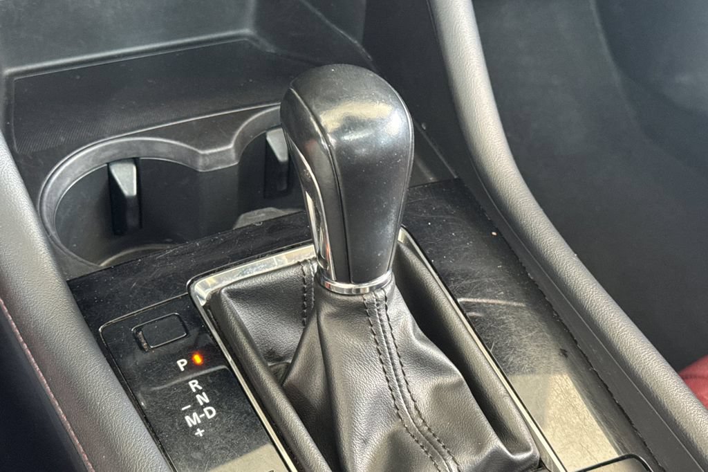 Used 2022 MAZDA MAZDA3 s FWD image 24