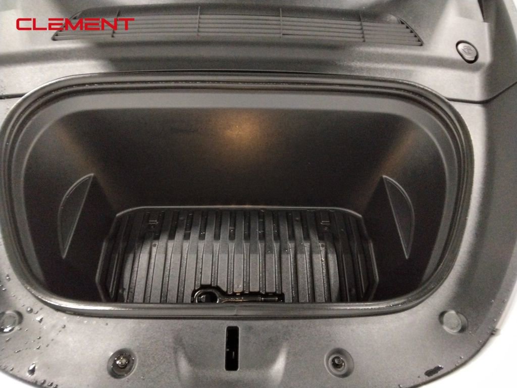 Used 2022 Tesla Model Y Performance image 37