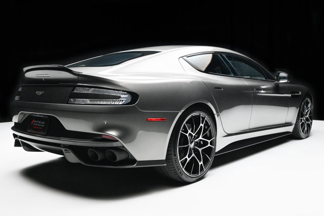 Used 2019 Aston Martin Rapide AMR image 30