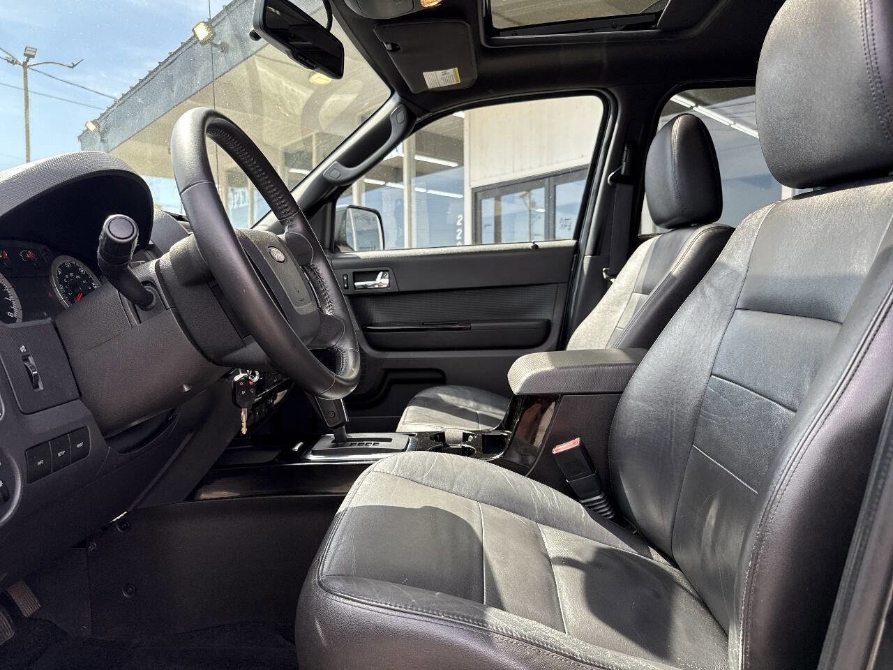 Used 2009 Ford Escape Limited AWD/4WD image 33