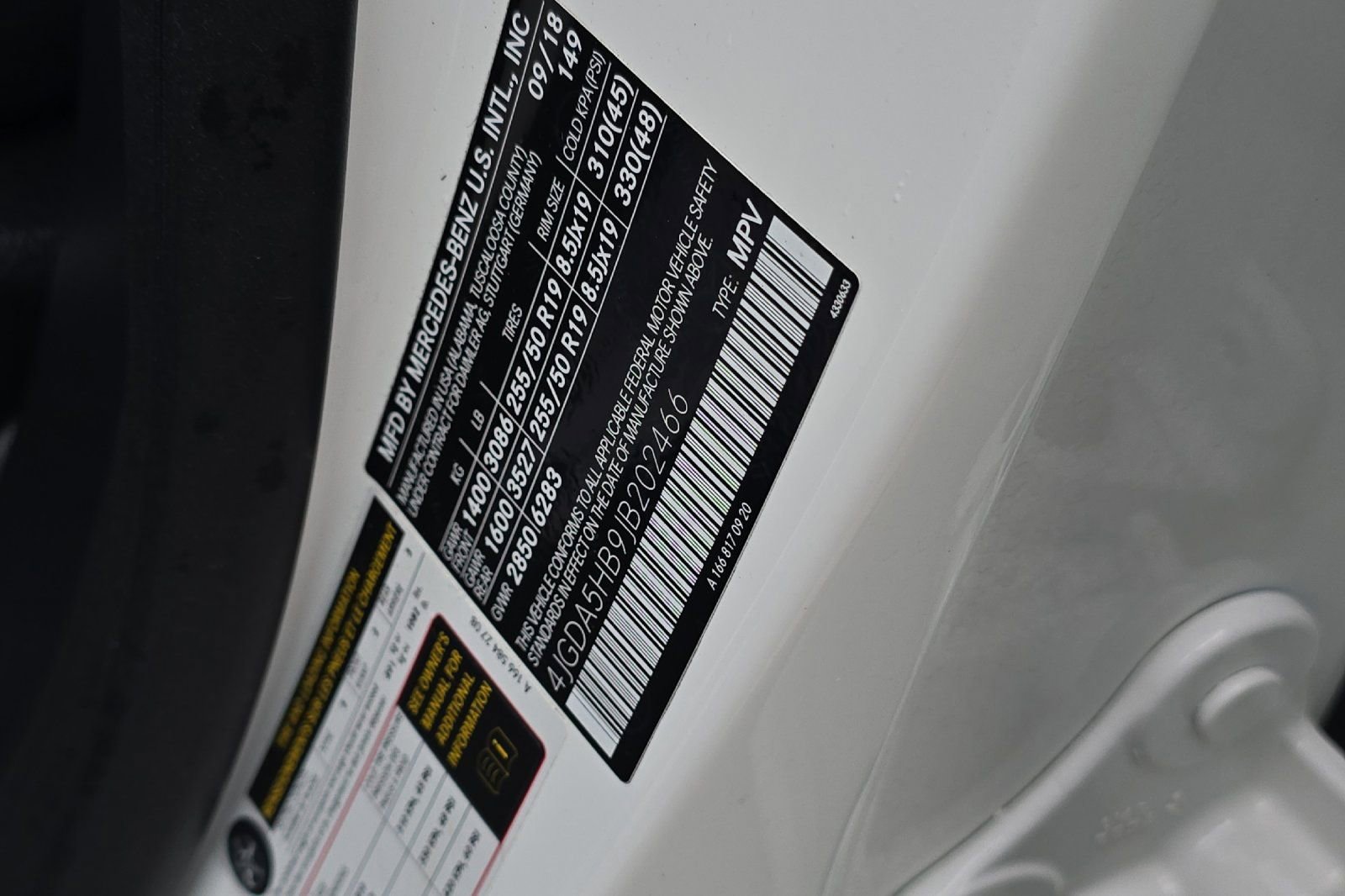 Used 2018 Mercedes-Benz GLE 350 4MATIC image 35