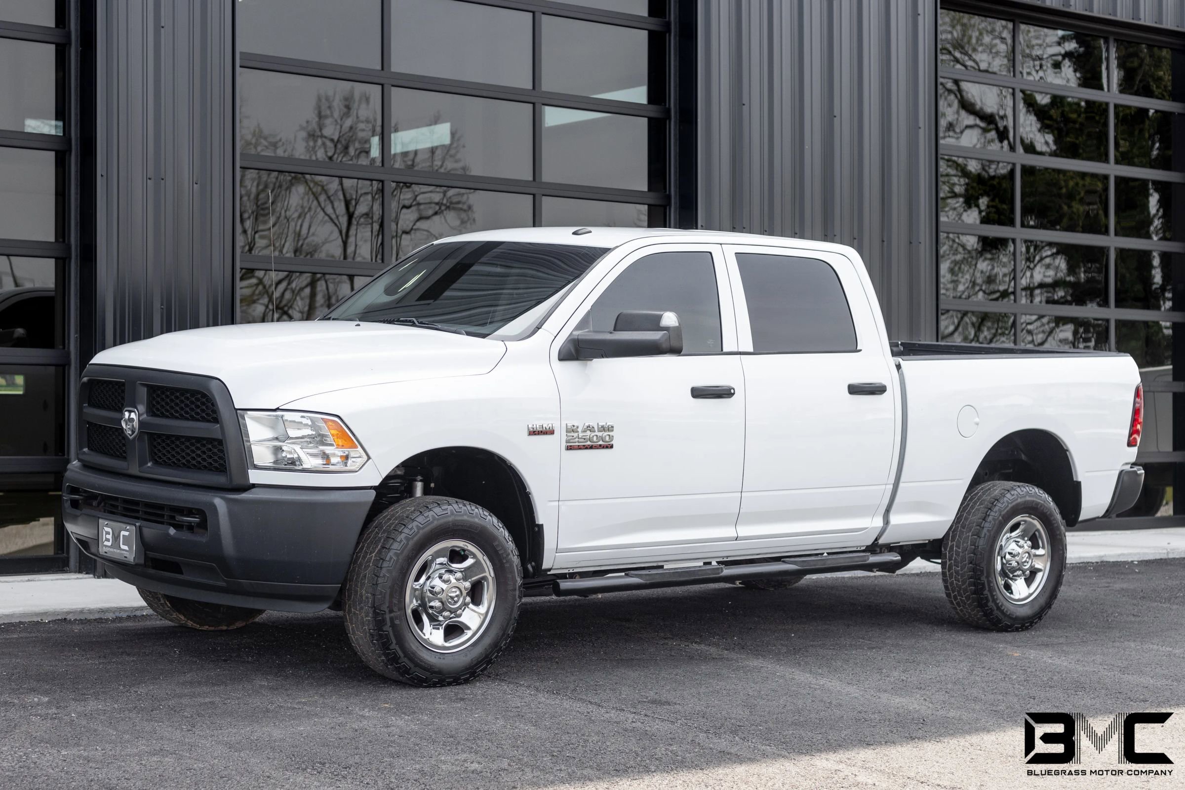 Used 2018 RAM 2500 Tradesman AWD/4WD image 2