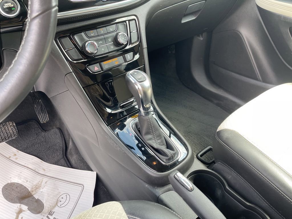 Used 2020 Buick Encore Preferred w/ Safety Package image 17