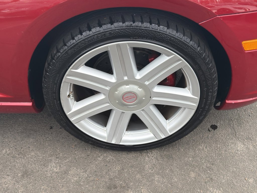 Used 2005 Chrysler Crossfire Limited image 9