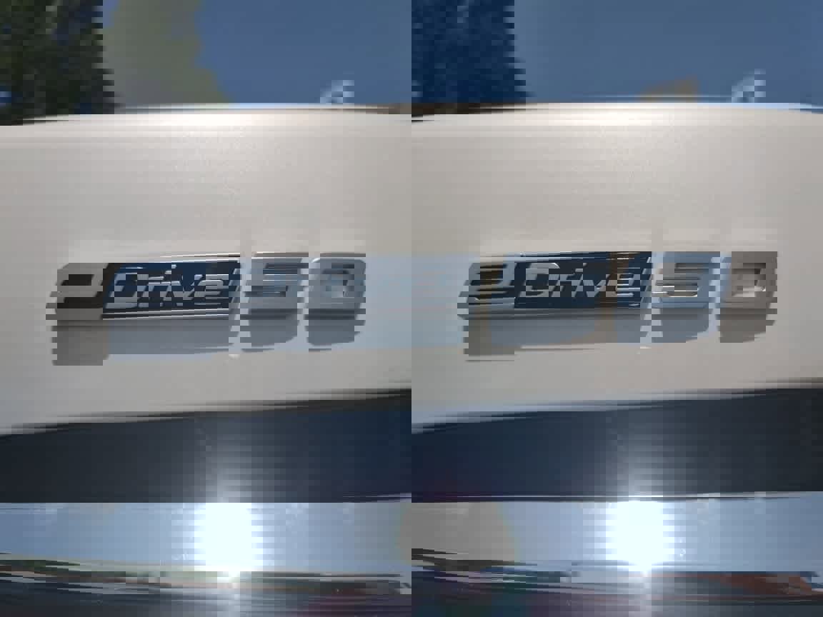 Used 2024 BMW i7 eDrive50 image 27