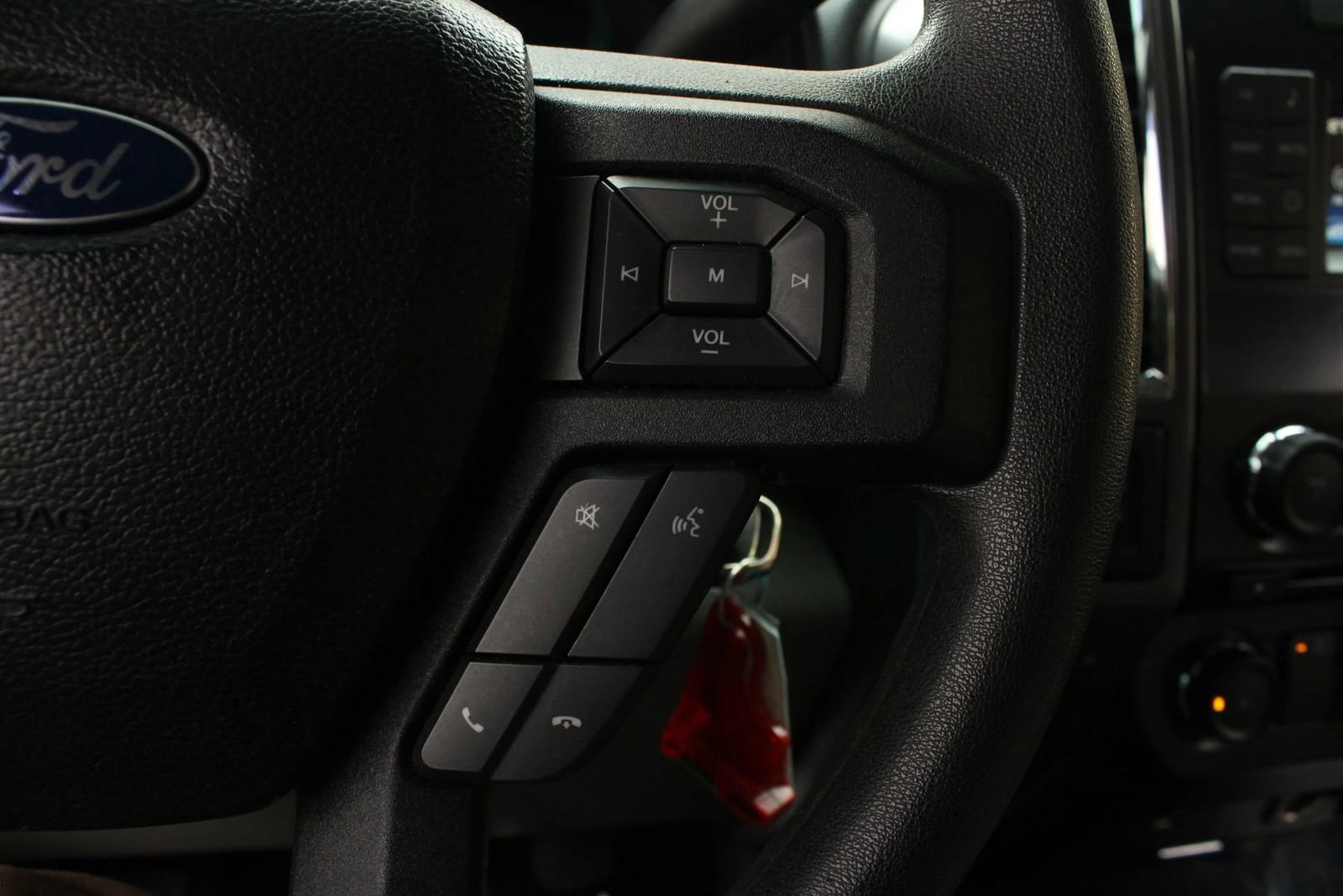 Used 2016 Ford F150 XLT AWD/4WD image 31