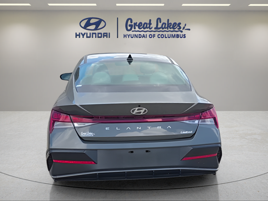 New 2026 Hyundai Elantra Limited FWD image 4