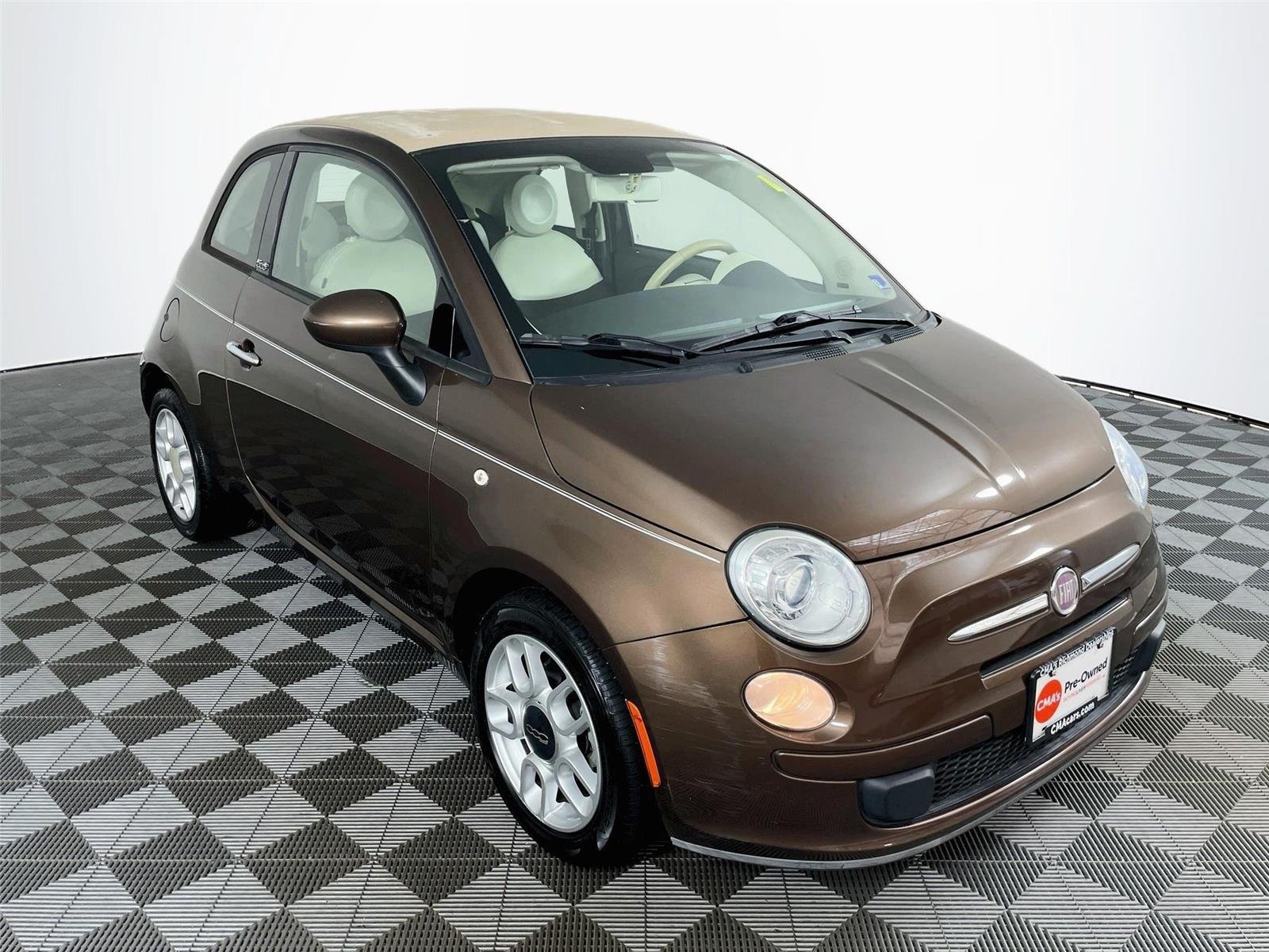 Used 2012 FIAT 500 Pop w/ Bose Premium Audio Pkg FWD image 1