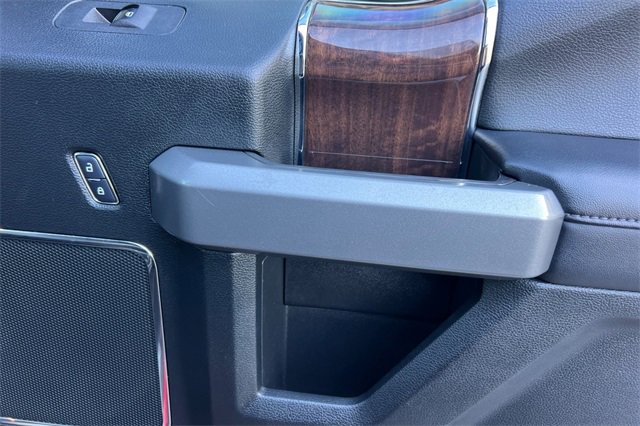 Used 2017 Ford F250 Platinum w/ Platinum Ultimate Package image 19