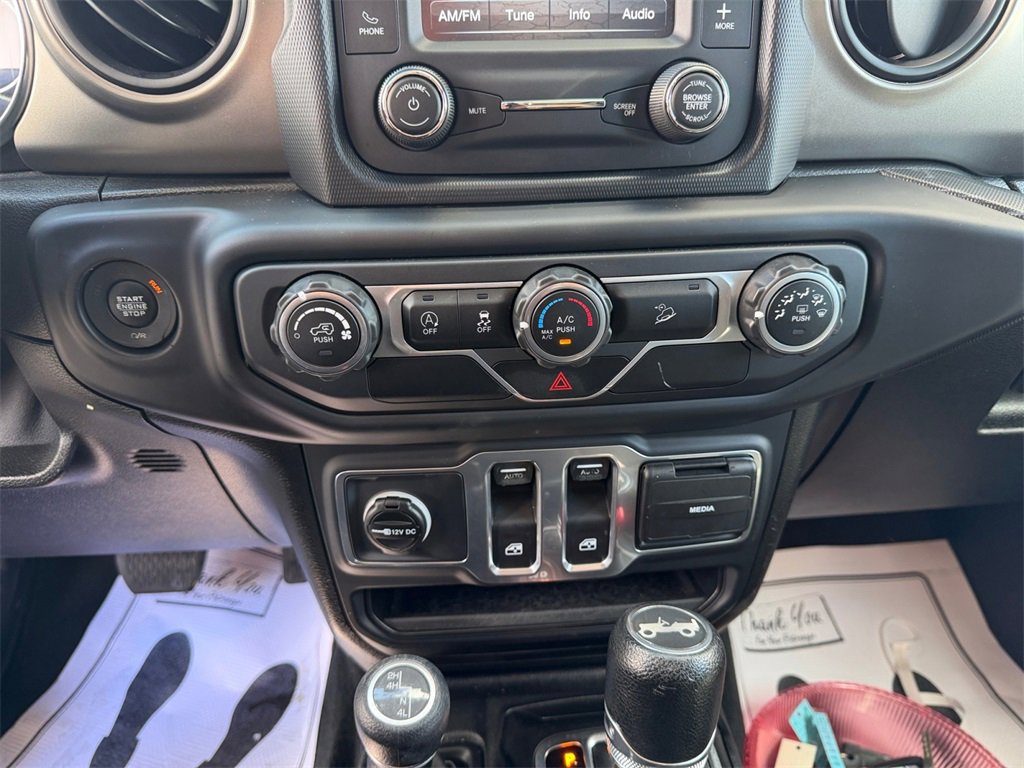 Used 2019 Jeep Wrangler Sport image 20