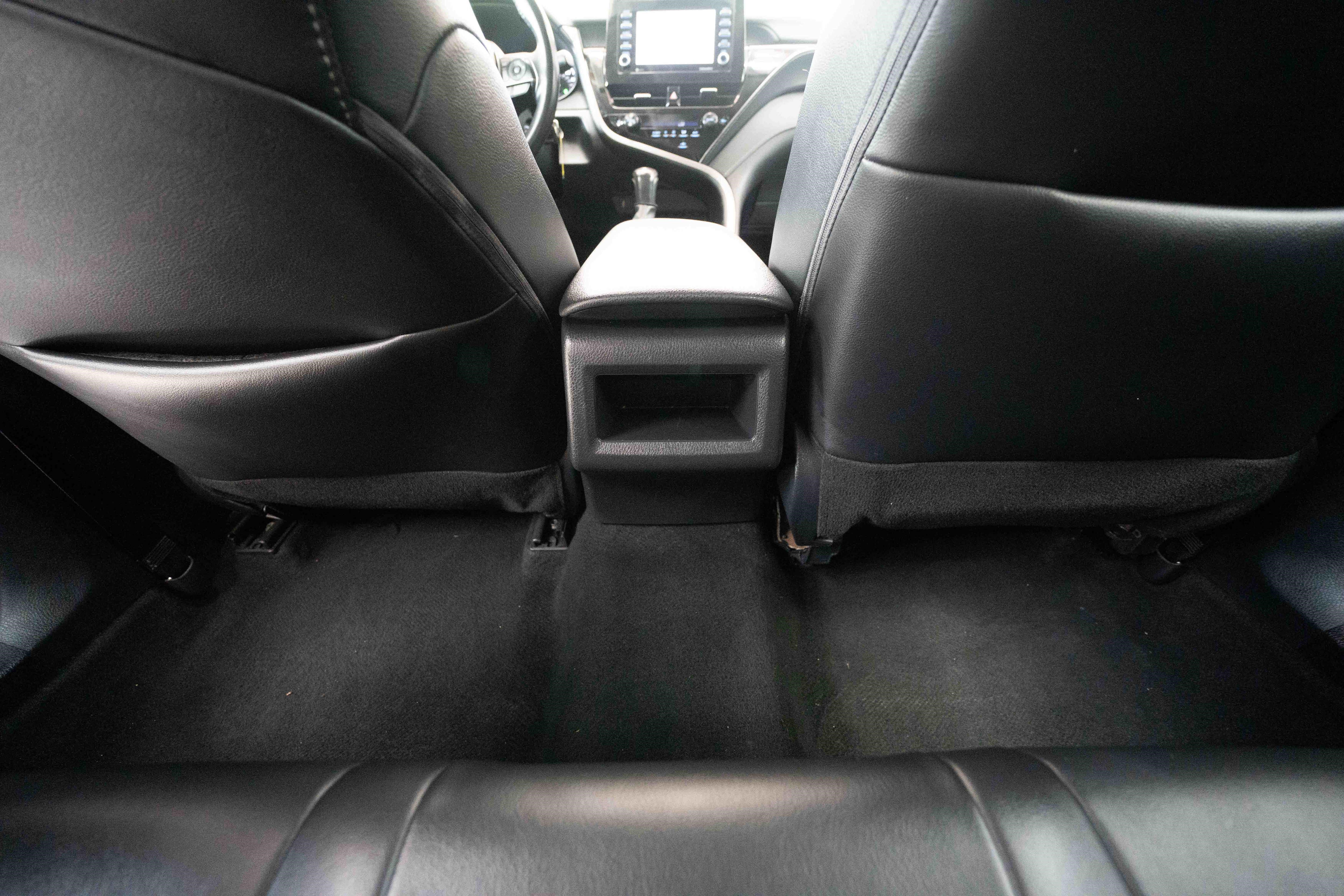 Used 2024 Toyota Camry SE FWD image 22
