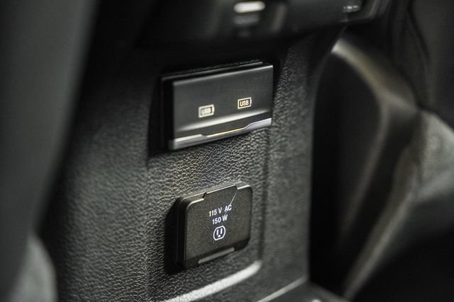 Used 2023 Jeep Wrangler Unlimited Sahara w/ Cold Weather Group AWD/4WD image 44