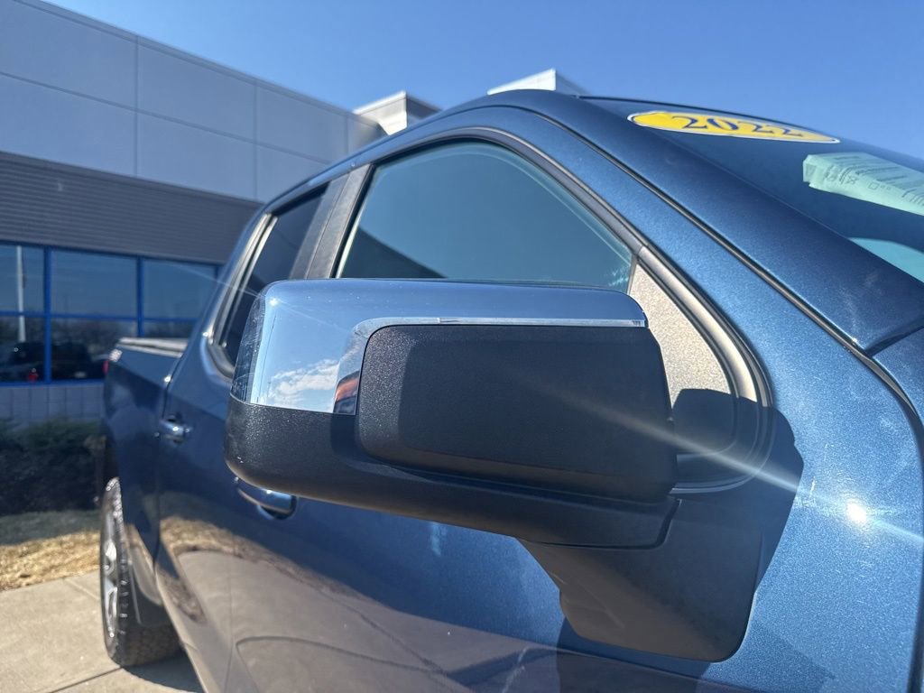 Used 2022 Chevrolet Silverado 1500 LT image 14