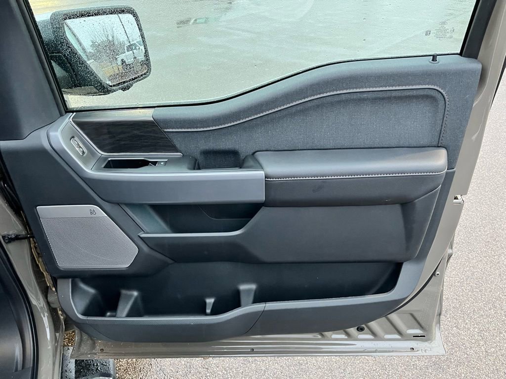 New 2026 Ford F150 Lariat w/ Equipment Group 502A High image 8