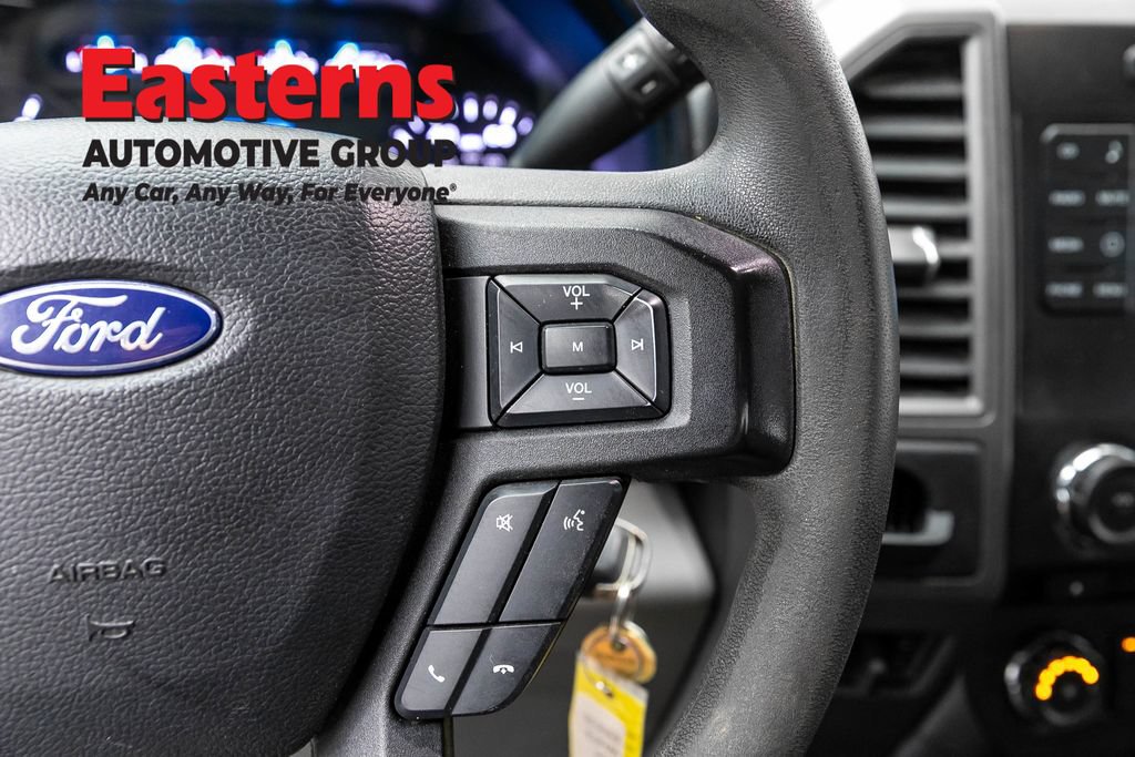 Used 2017 Ford F550 2WD Regular Cab Super Duty image 16