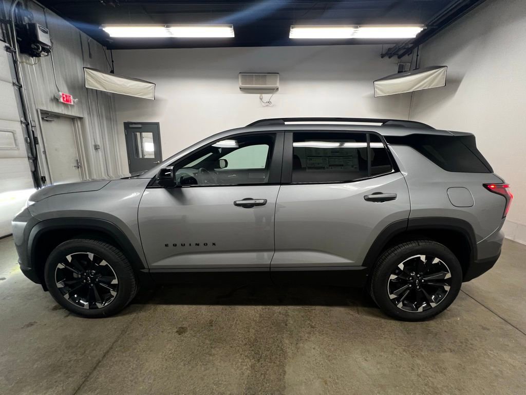 New 2026 Chevrolet Equinox RS w/ Convenience Package III image 7