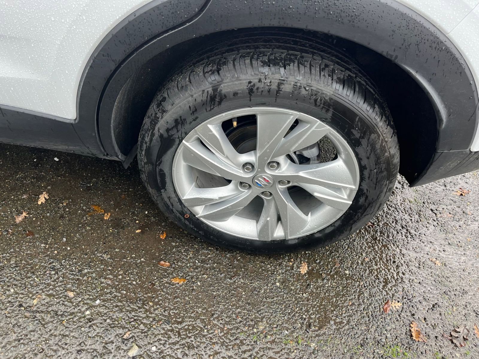 Used 2025 Buick Encore GX Preferred image 5