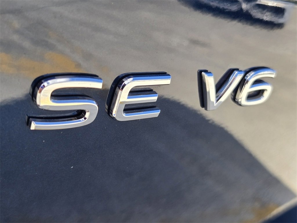 Used 2023 Volkswagen Atlas SE w/ Black Wheel Package image 15