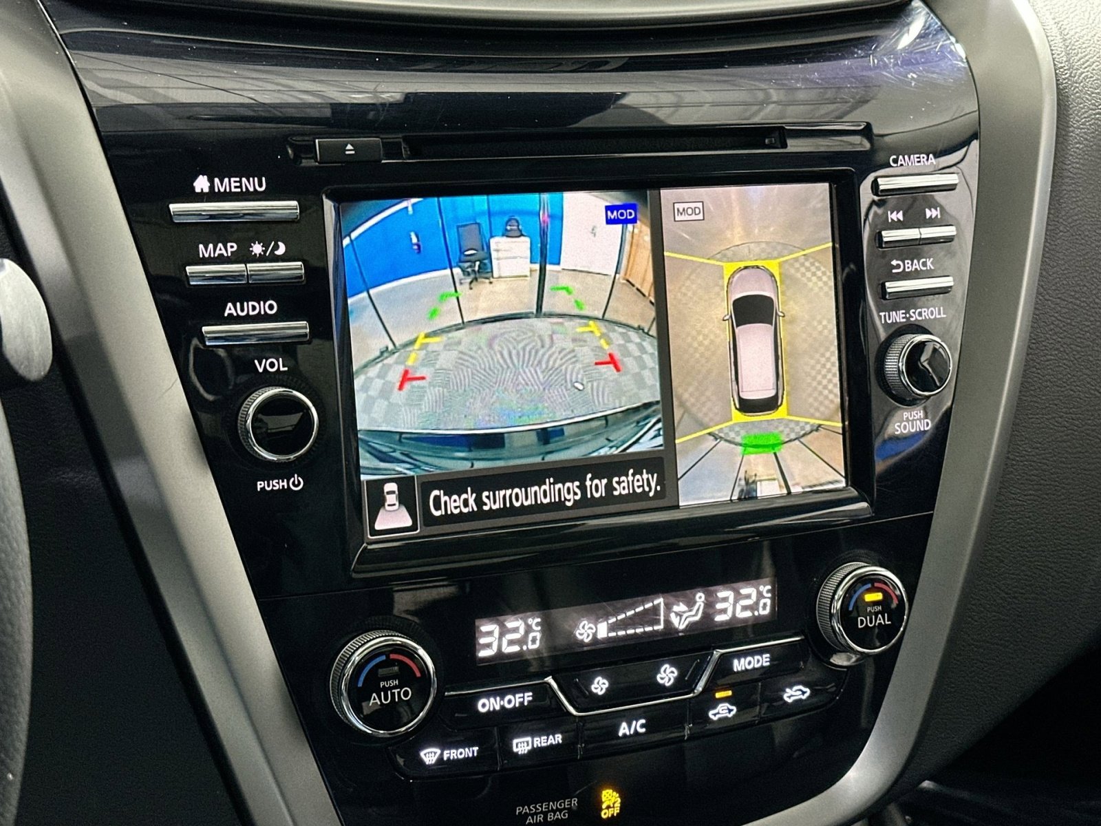 Used 2024 Nissan Murano SL image 24