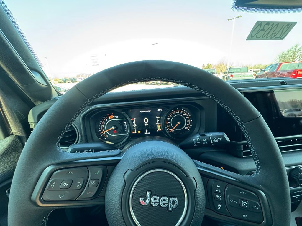 New 2026 Jeep Wrangler Unlimited Rubicon w/ Safety Group image 15