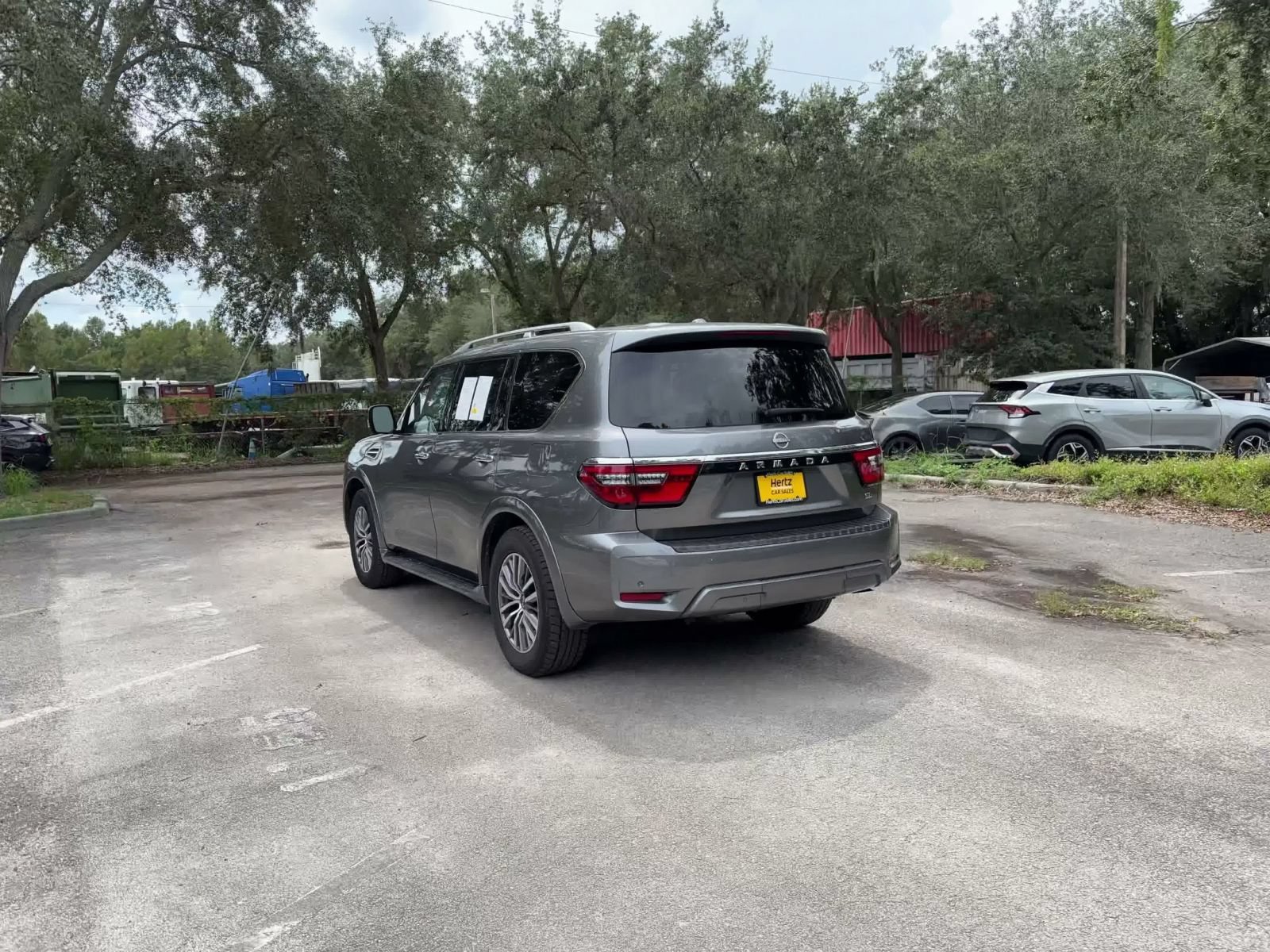 Used 2024 Nissan Armada SL RWD image 10