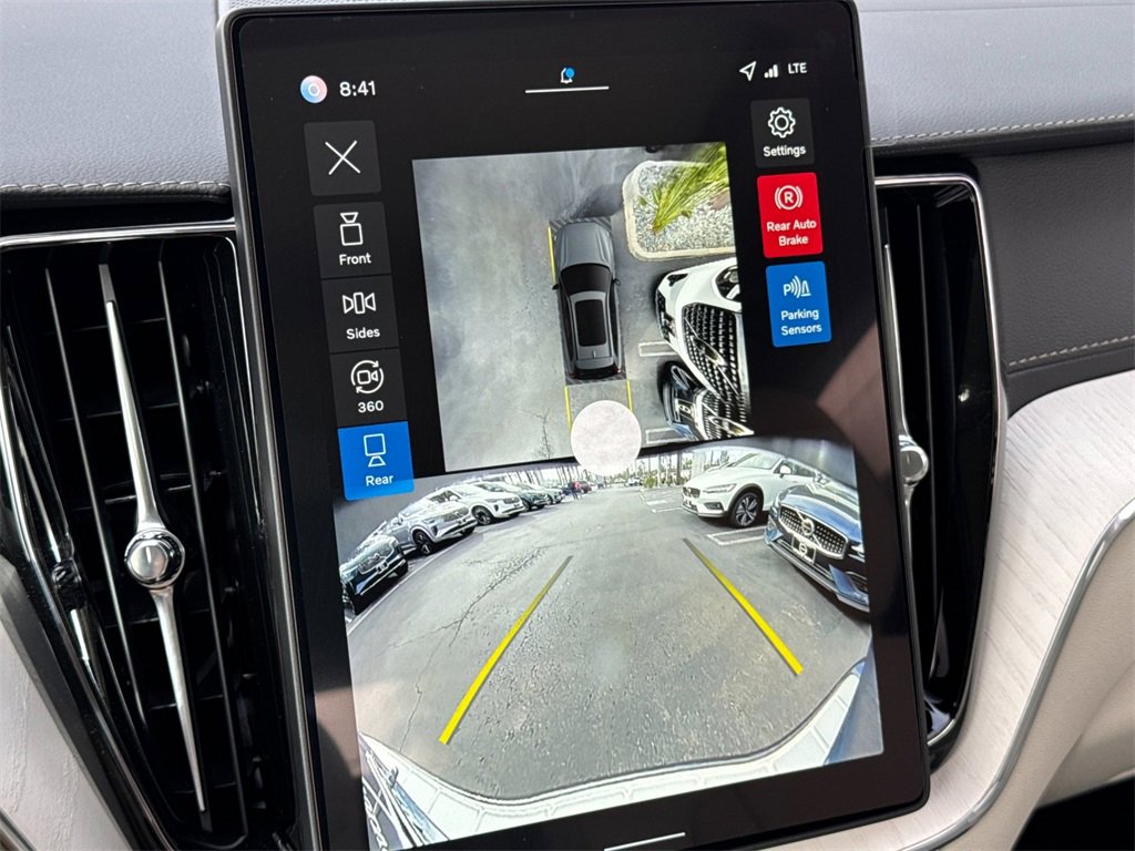 New 2026 Volvo XC60 B5 Ultra w/ Protection Package Premier image 19