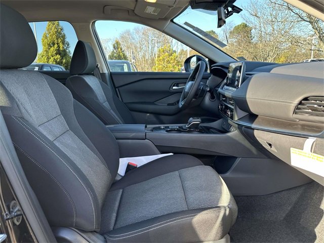 New 2026 Nissan Rogue SV image 10