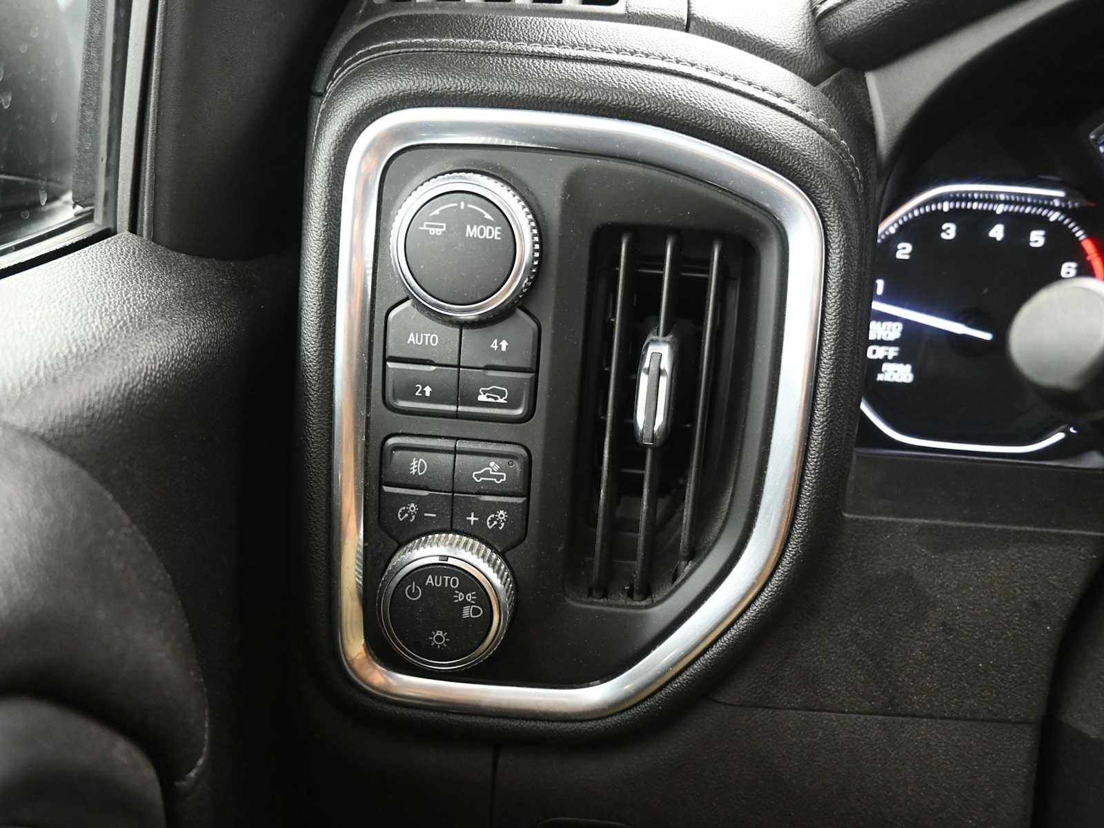 Used 2021 GMC Sierra 1500 Elevation image 16
