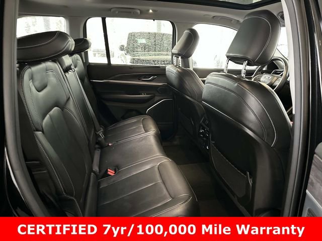 Used 2022 Jeep Grand Cherokee Limited w/ Luxury Tech Group II image 10