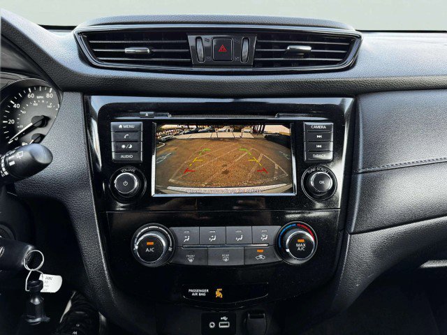 Used 2020 Nissan Rogue S w/ Special Edition Package image 28