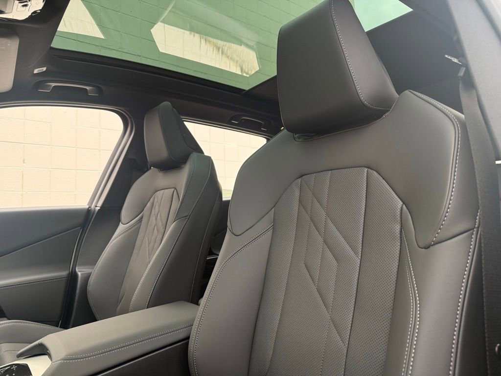 New 2026 BMW X3 xDrive30 w/ Premium Package image 5