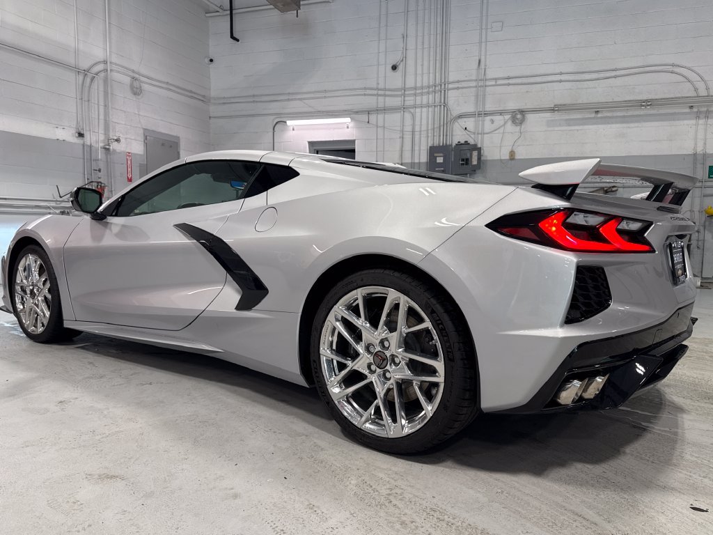 New 2026 Chevrolet Corvette Stingray Premium Cpe w/ Z51 Performance Package RWD image 46