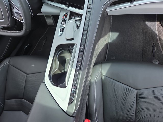 Used 2023 Chevrolet Corvette Stingray Premium Conv w/ Z51 Performance Package image 15