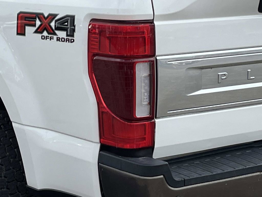 Used 2022 Ford F250 Platinum image 5
