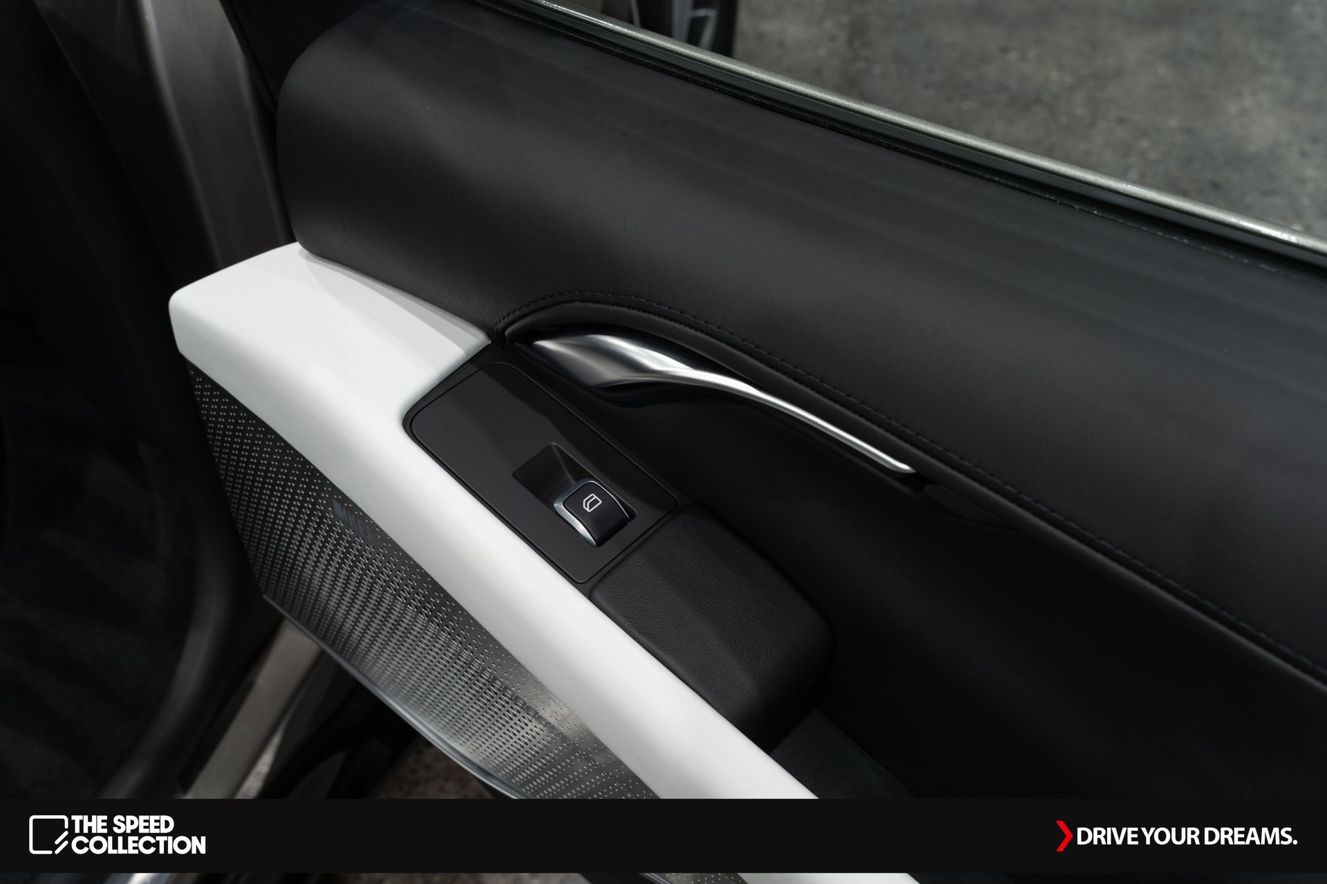 Used 2024 Lotus Emira First Edition image 17