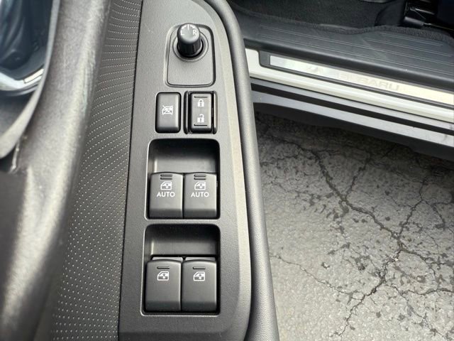 Used 2017 Subaru Outback 3.6R Limited image 20