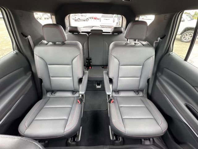 Used 2025 Chevrolet Traverse Z71 w/ Driver Confidence Package image 53