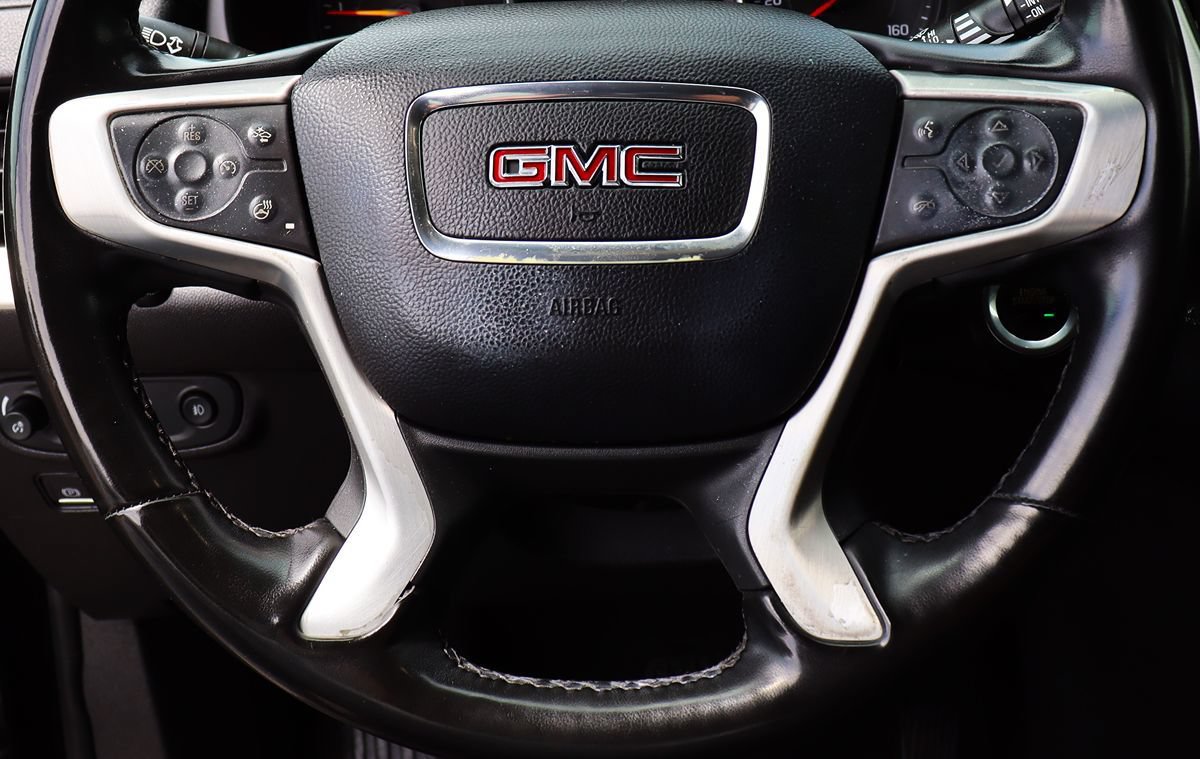 Used 2023 GMC Terrain SLT AWD/4WD image 58