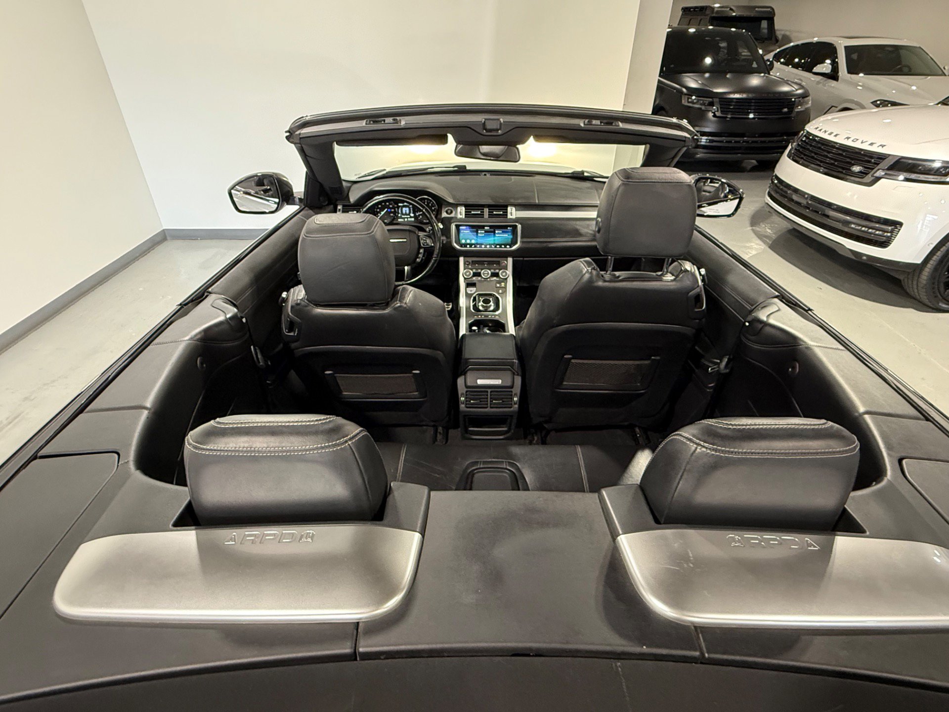 Used 2017 Land Rover Range Rover Evoque HSE Dynamic image 29